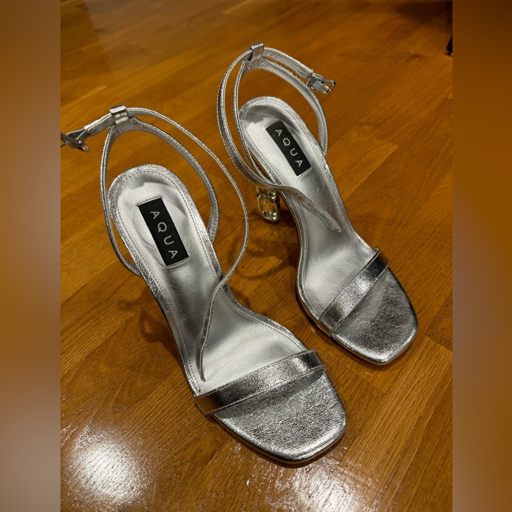 Aqua Diamond Silver Strappy Heels Size 7.5